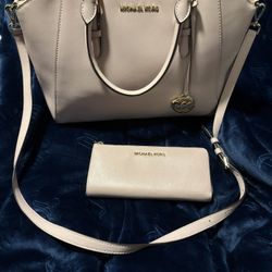 Michael Kors Purse And Wallet