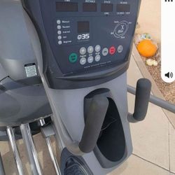 Elliptical 3700 