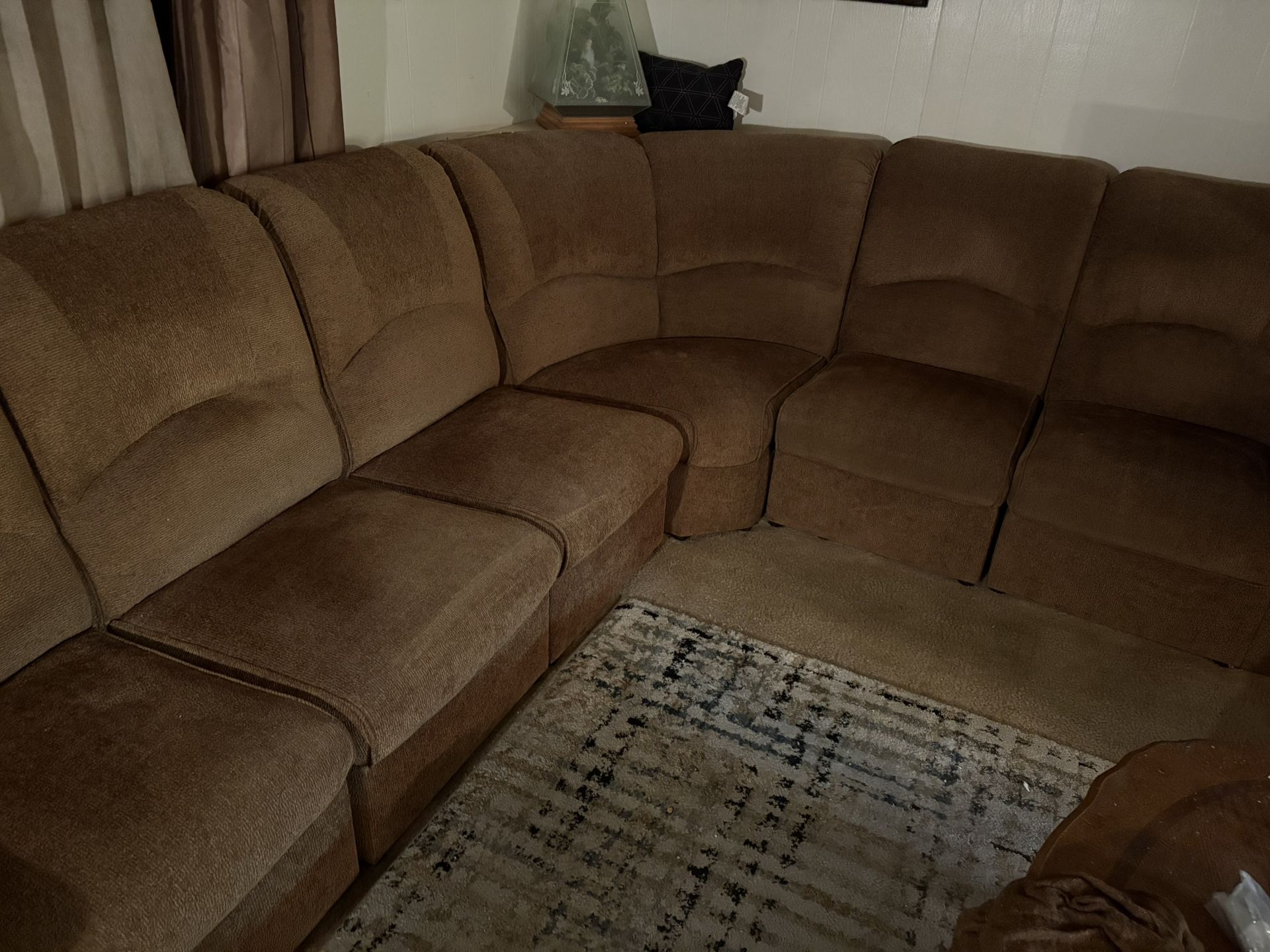 Sectional Couch 