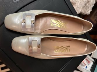 Ferragamo shoes 👠