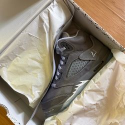 Wolf grey 5 sz4