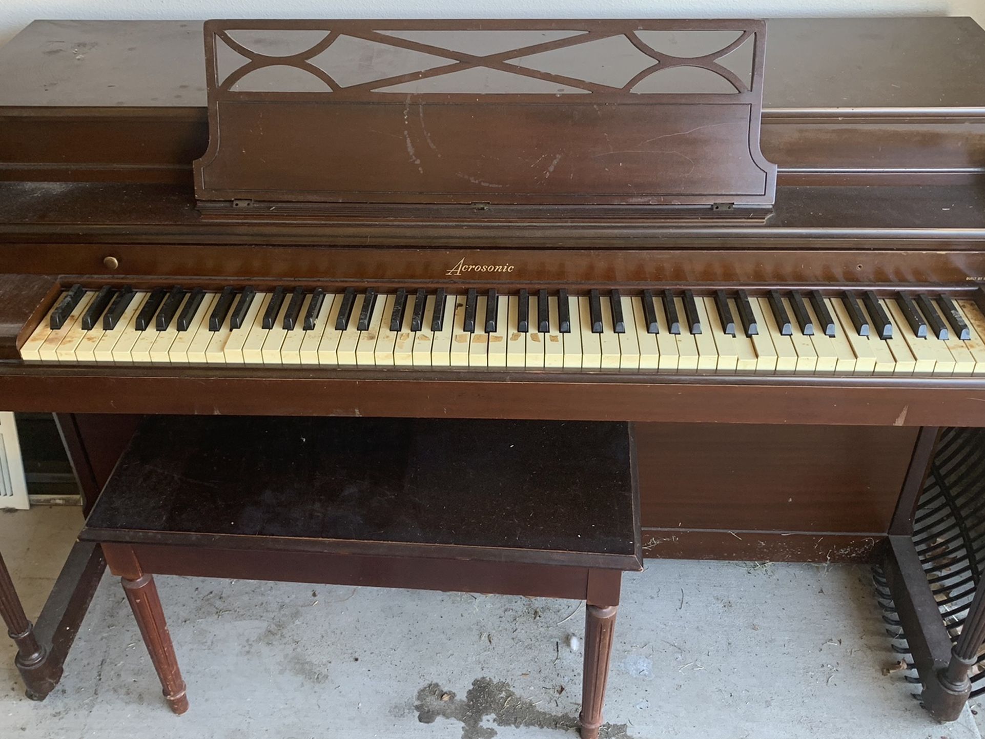 Free Piano