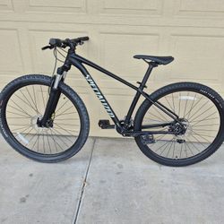 SPECIALIZED ROCKHOPPER MOUNTAIN BIKE, 29ER (SMALL FRAME)
