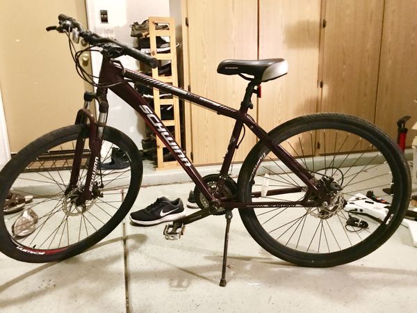 schwinn mountain bike 700c