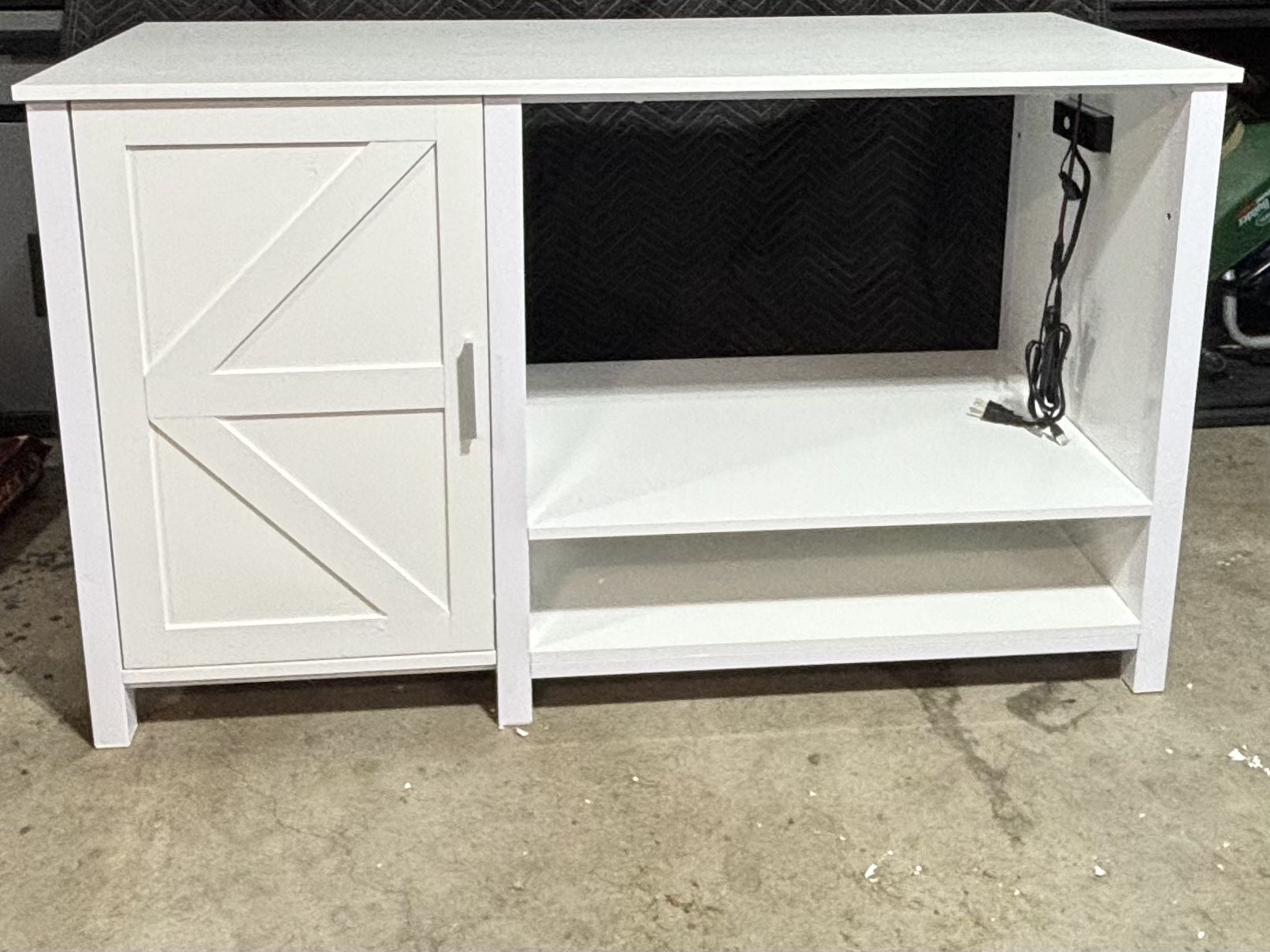 $80 New YITAHOME Aquarium Stand with Power Outlets, 55-75 Gallon Fish Tank Stand, Cabinet with RGB Light Strip