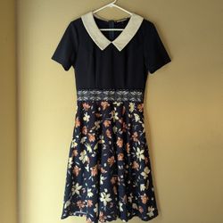 Women's Summer Dress Never Worn Size Medium 