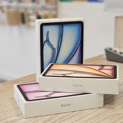 Apple IPad Air M3 Chip Brand New - $1 Today and the rest later 🤗