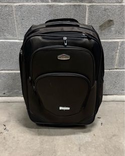 RICARDO 23" Rolling Carry On Luggage 15$ cash