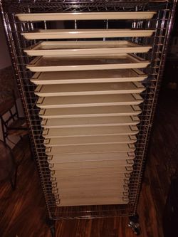 commercial wire rolling tray rack complete with fiberglass or cafeteria trays