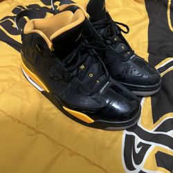 Jordan Dub Zero University Gold