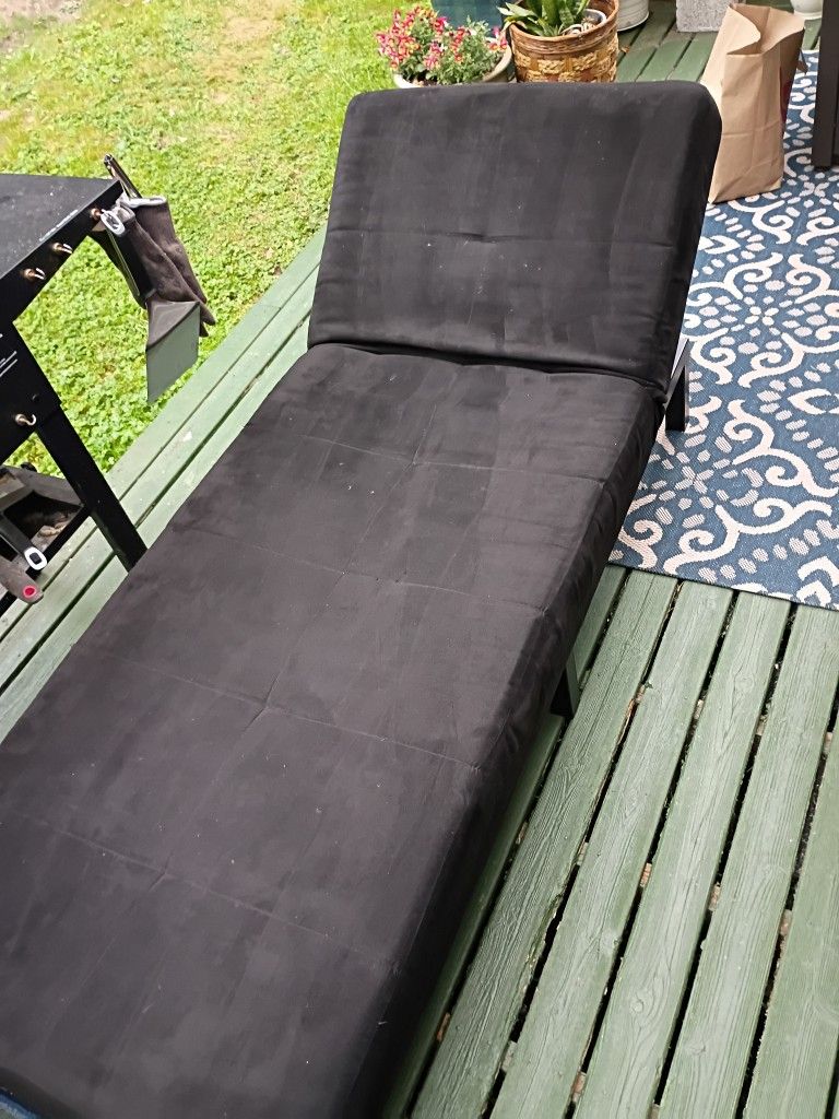 Free Futon