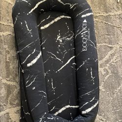 Dockatot