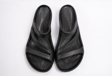 Black croc, sandals, size 7 women