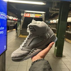 Jordan 5 Wolf Grey