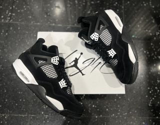 Jordan 4 White Thunder Sz 10.5 & 12