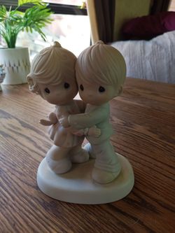 Precious  Moments  Porcelain  Love Kids
