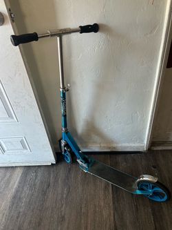 Selling it I got it for my kid but he doesn’t use it