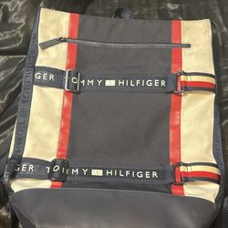 tommy hilifiger book bag