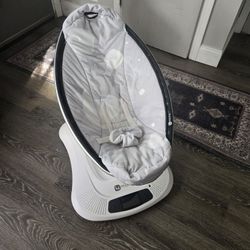 4moms Mamaroo Baby Swing