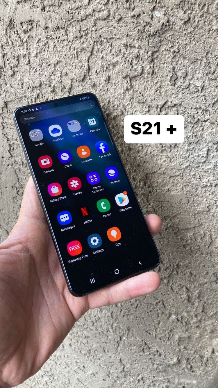 Samsung Galaxy S21+ Plus 5g. Like New And Unlocked! Electronics & Media