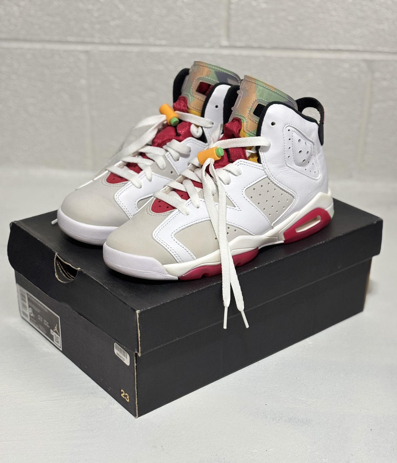 Air Jordan 6 Retro GS "Hare" - Size 6Y - Original Box