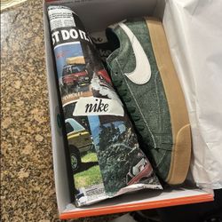 Nike Blazer Low x Book "Chevy" Dark Green 10.5