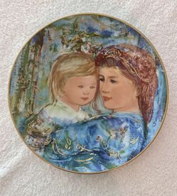 Edna Hibble’s 1991 Mother’s Day Plate