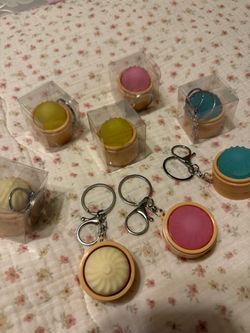 Steamed Bun-Shaped Fidget Keychain