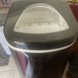 Ice Maker 