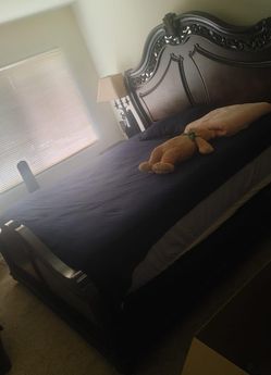 King size bed