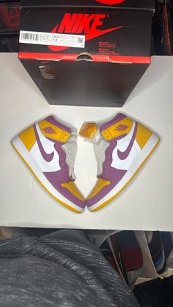 Jordan Retro High OG/ Brotherhood/13m/ Burgundy/Yellow