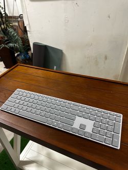 Microsoft Wireless Surface Keyboard, WS2-00025, Silver