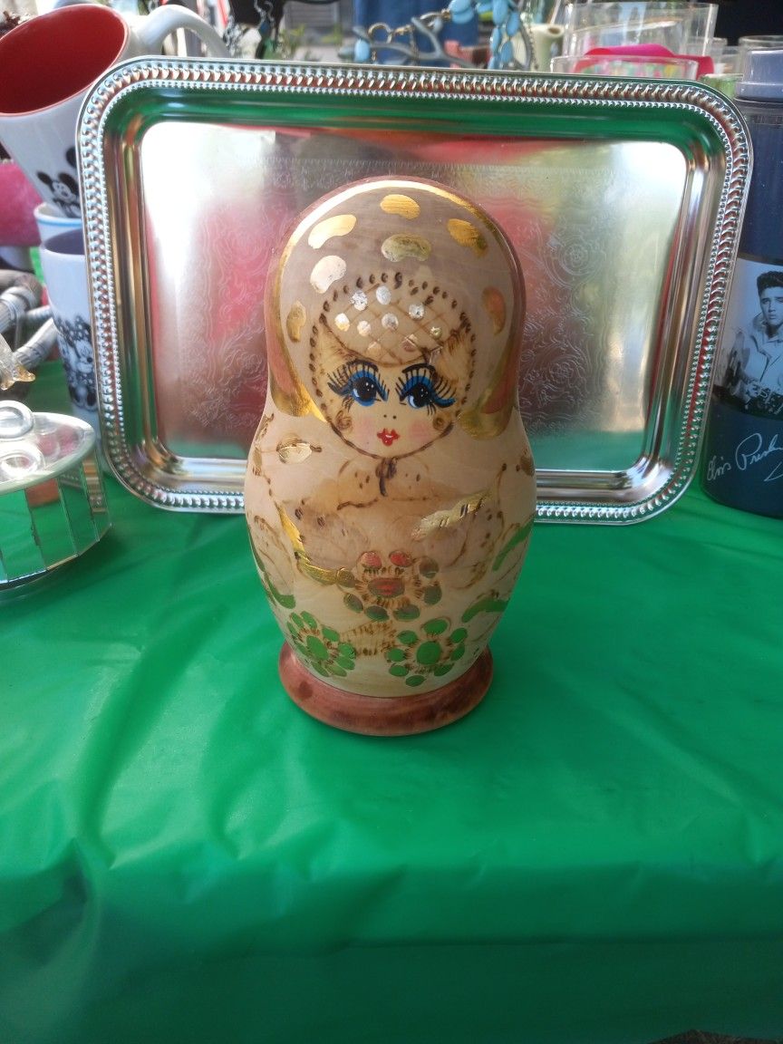 Vintage Russian Matryoshka Wooden Nesting Doll Hand Painted Gold