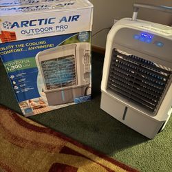 Artic Air Outdoor Pro Cooler