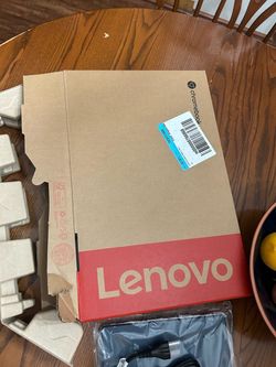 Lenova- ideapad slim 3 Chromebook 14”