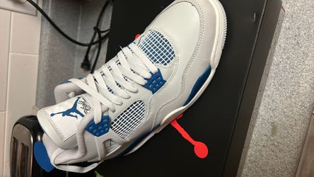 Military Blue Jordan 4