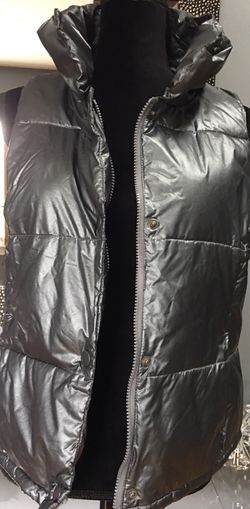 OLD NAVY metallic puffer vest/ medium