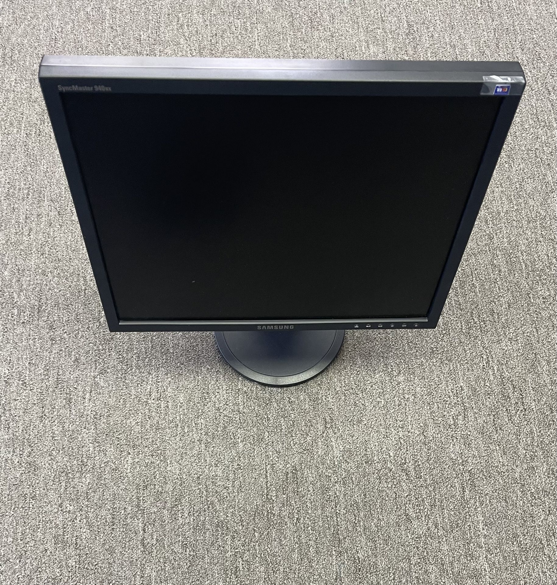 SyncMaster 940BX 19-inch VGA, DVI Monitor
