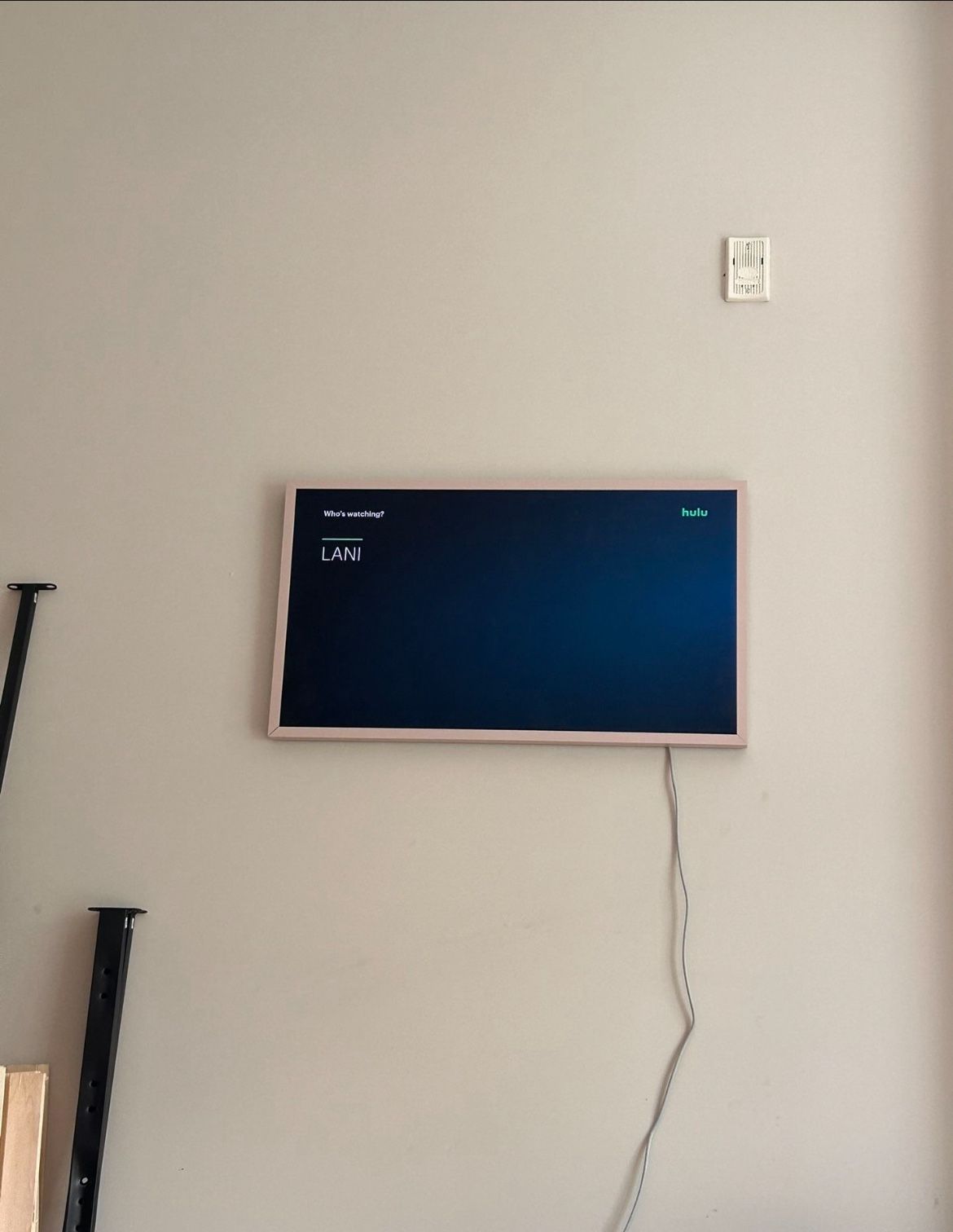 SAMSUNG 32 Inch FRAME TV