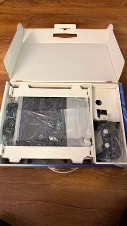 PS4 500GB Original + 2 Controllers + Box