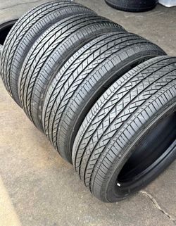 235 60 r18 BRINDGESTONE En perfectas condiciones de vida las 4