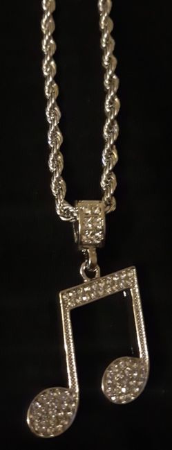 Music Designer rope chain with stones