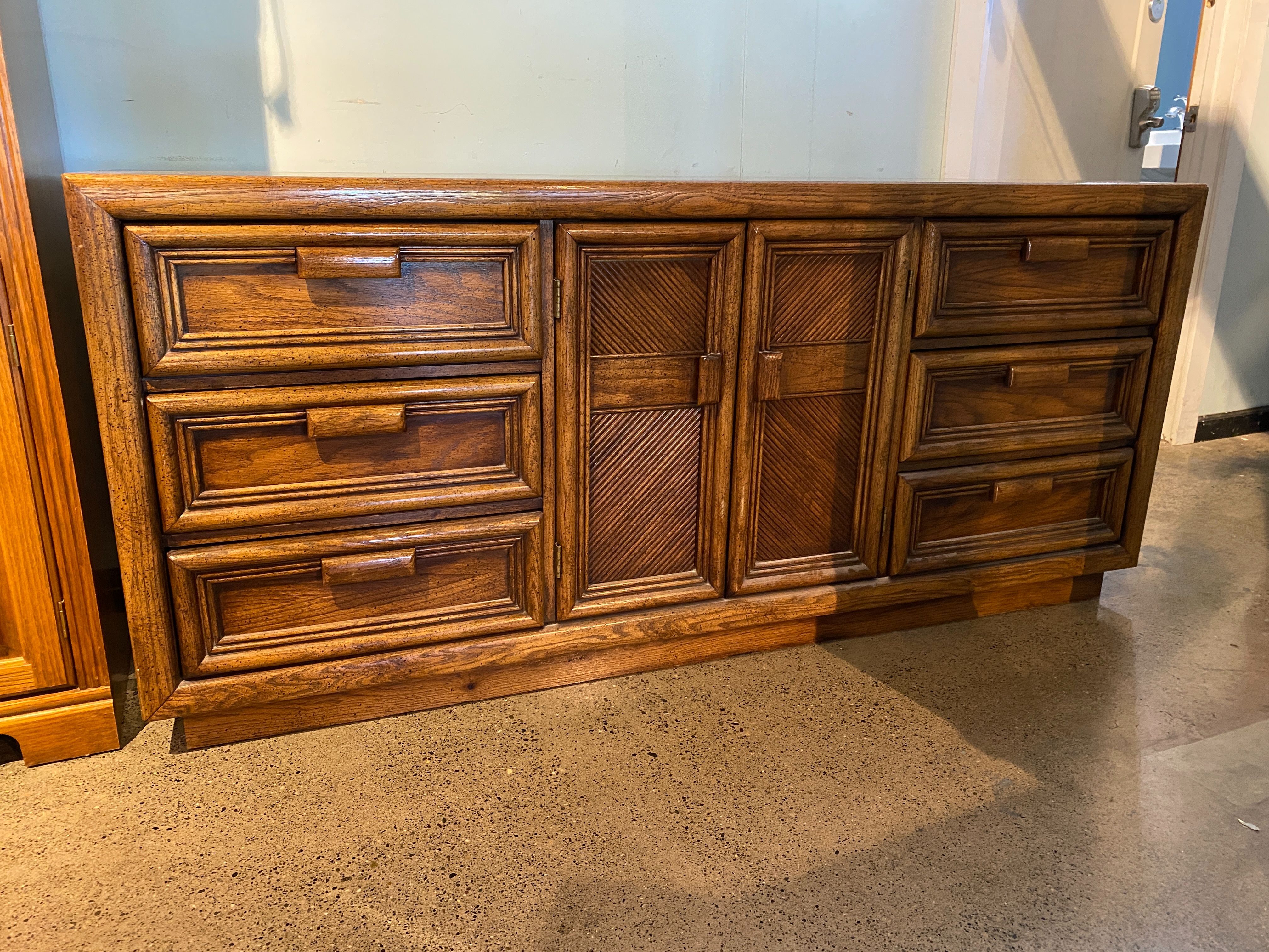 Vintage Nine Drawer Dresser with Pencil Fluting Detail