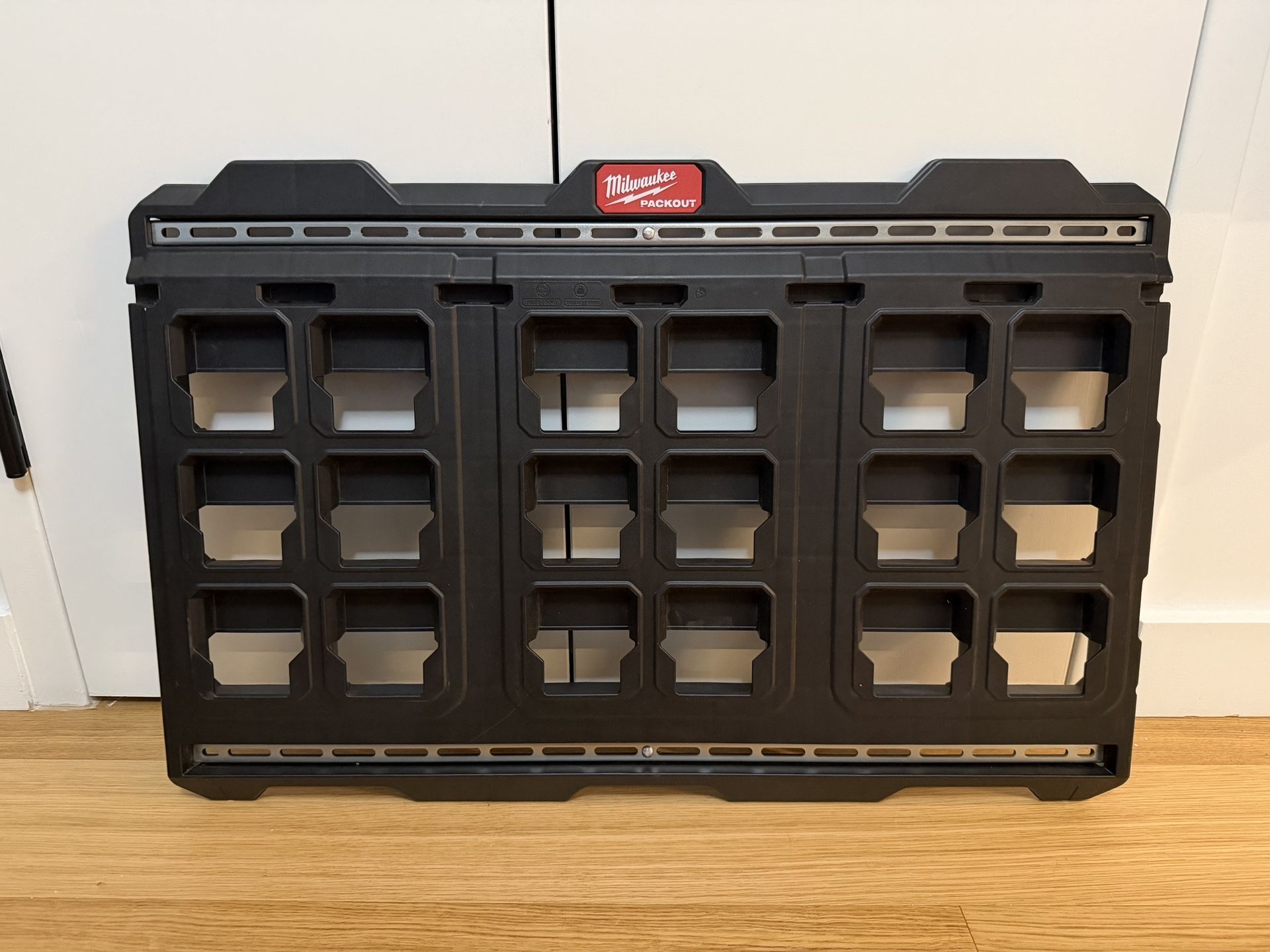 Milwaukee Packout Large Wall Mounted Plate