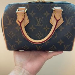 New LV Speedy 20 Monogram 