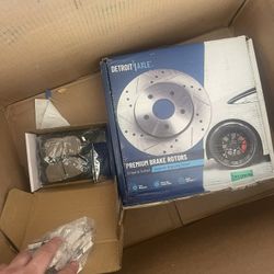 Rear Drilled And Slotted Brake Rotors And Pads For 2014-2020 Toyota Corolla