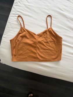 Women’s forever 21 crop top