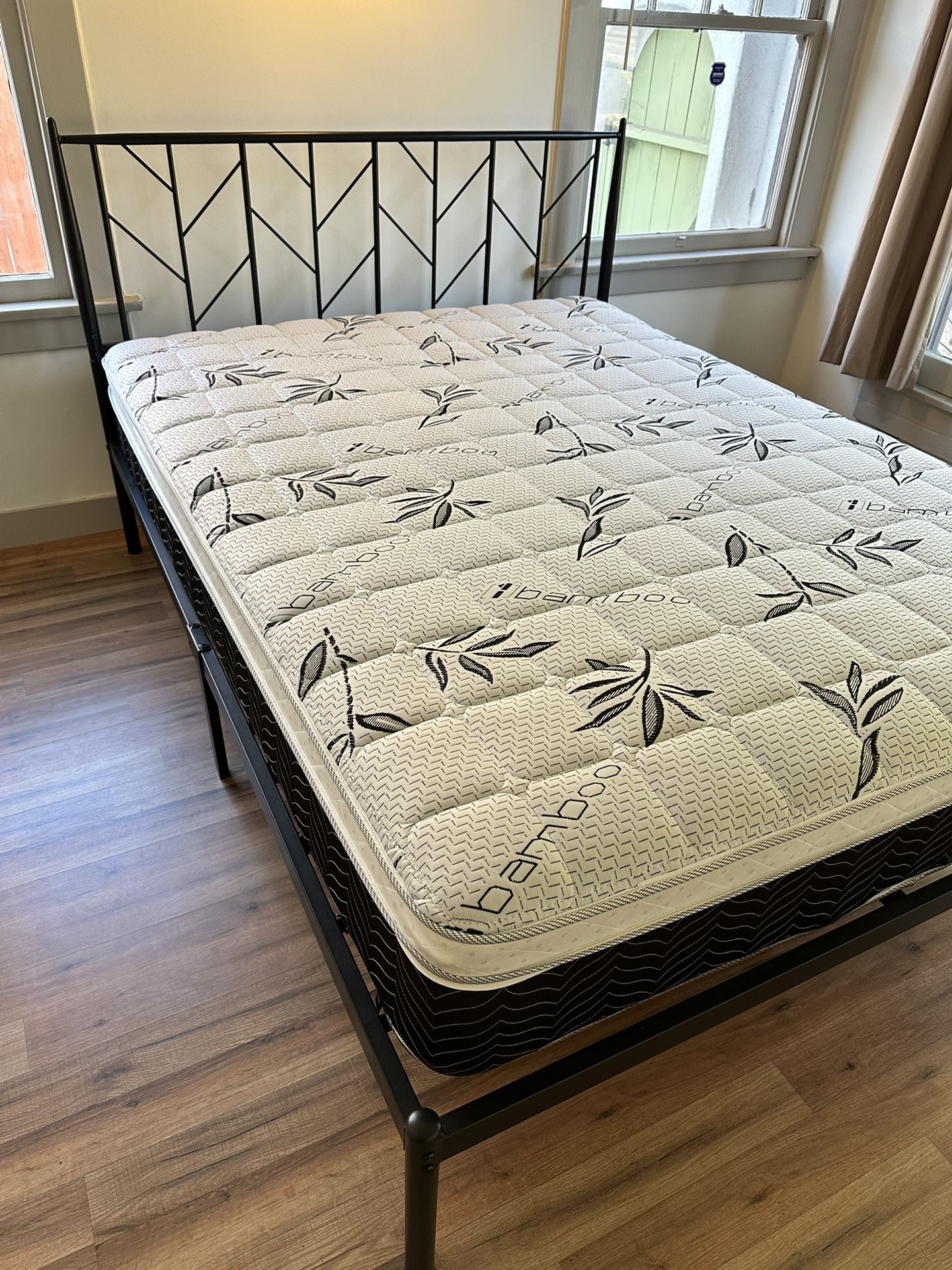 Queen Size Metal Bed Frame
