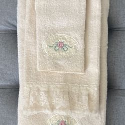 Three P.c Towel Set 