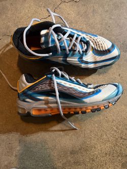Sz 8 Nike Air Max Deluxe